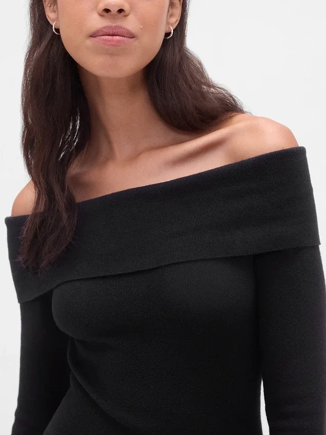 Robe-pull mi-longue à épaules dénudées en CashSoft extensible