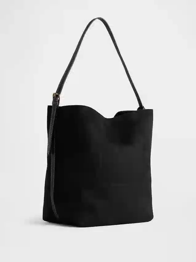 Sac seau en daim vegan