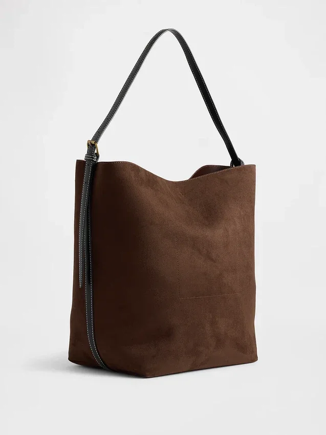 Sac seau en daim vegan