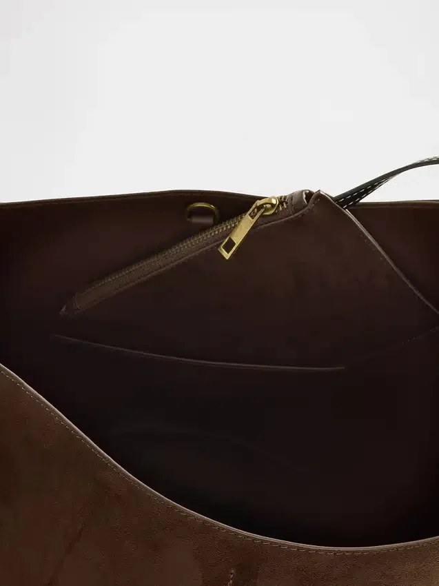 Sac seau en daim vegan