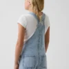 Salopette courte en denim pour enfant