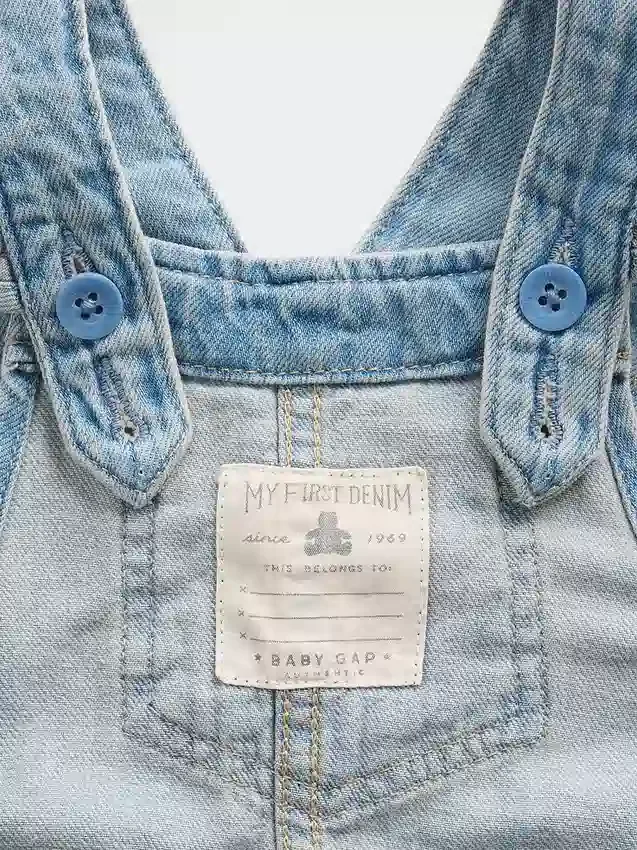 Salopette en denim à fleurs brodées pour bébé