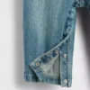 Salopette en denim pour bébé