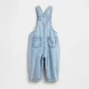Salopette en jean Winnie l'ourson pour bébé