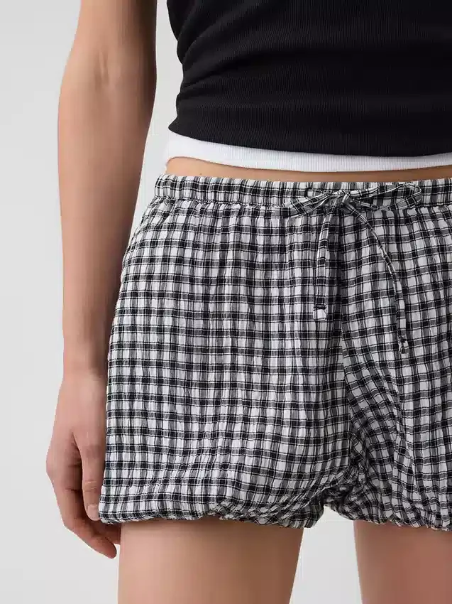 Short ample à bulles vichy
