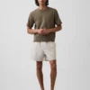Short ample en mélange de lin de 5,5"