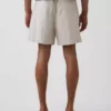 Short ample en mélange de lin de 5,5"