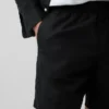 Short ample en mélange de lin de 5,5"