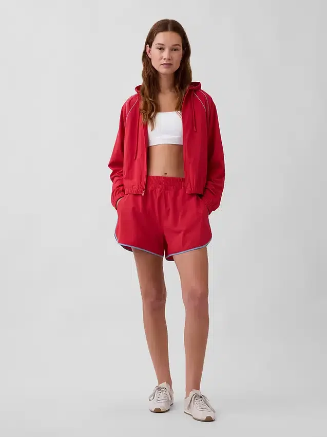 Short de course GapFit Tech à taille haute