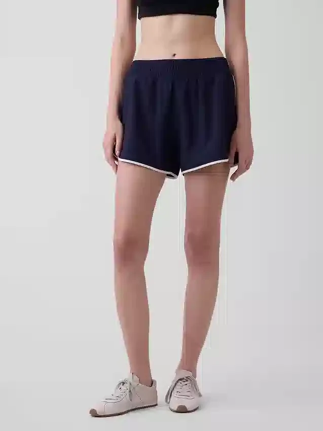 Short de course GapFit Tech à taille haute