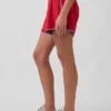 Short de course GapFit Tech à taille haute