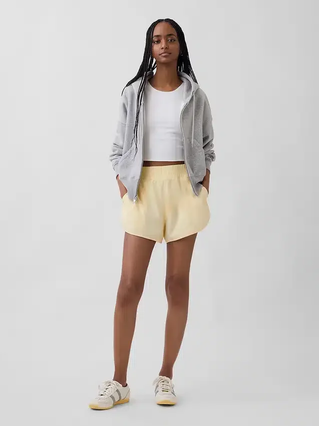 Short de course GapFit Tech à taille haute