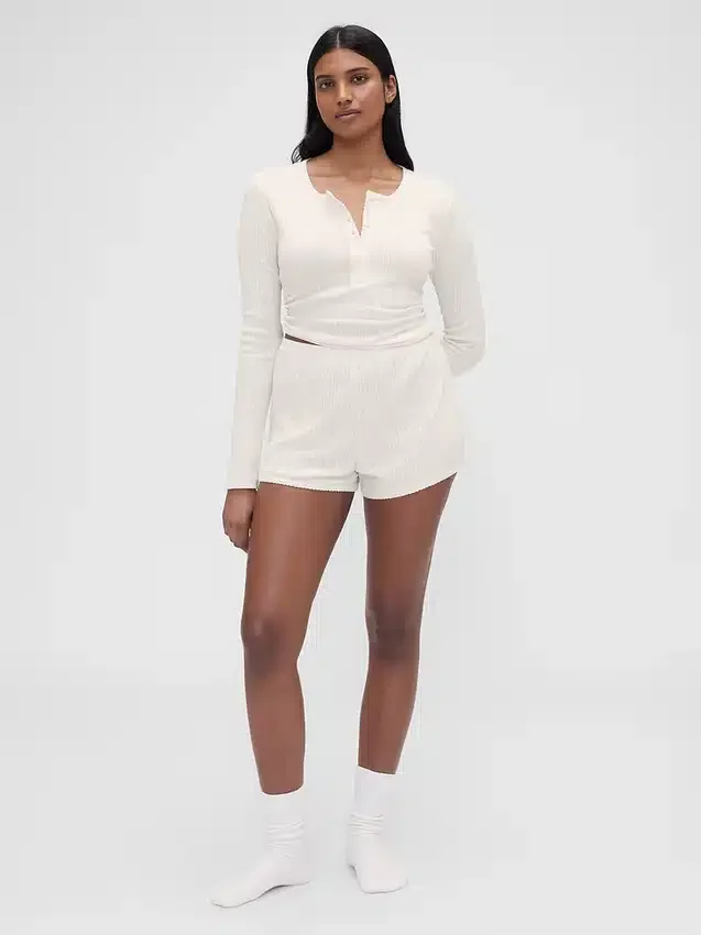 Short de pyjama GAP × Summer Fridays en pointelle