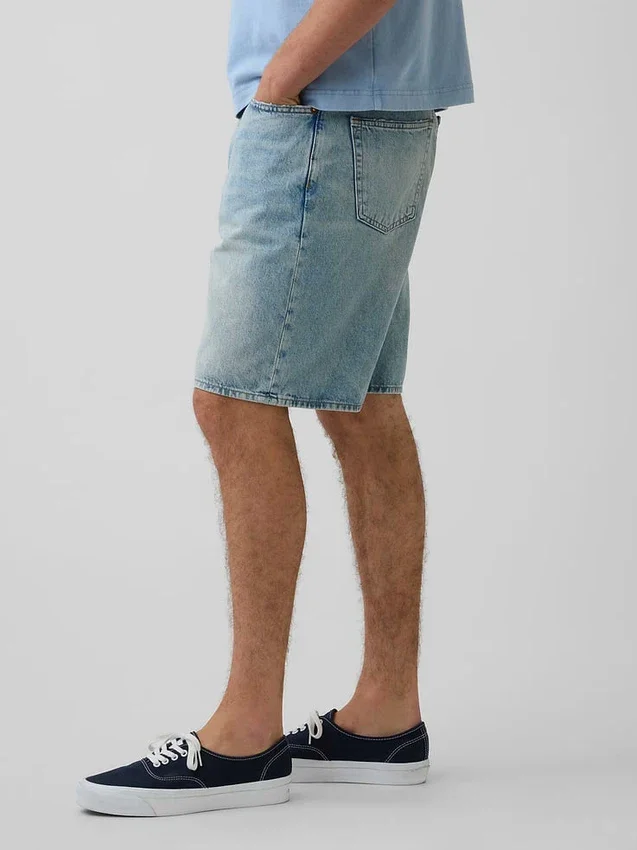 Short en denim ample style années 90