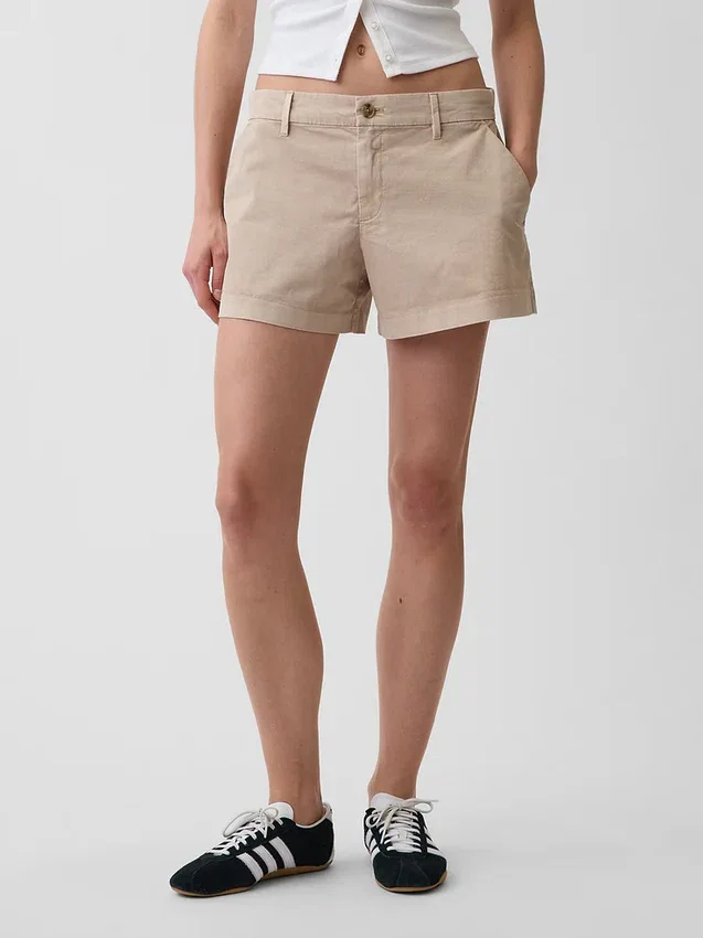 Short kaki à taille mi-haute