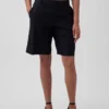 Short-shorts taille basse en mélange de lin, 9"