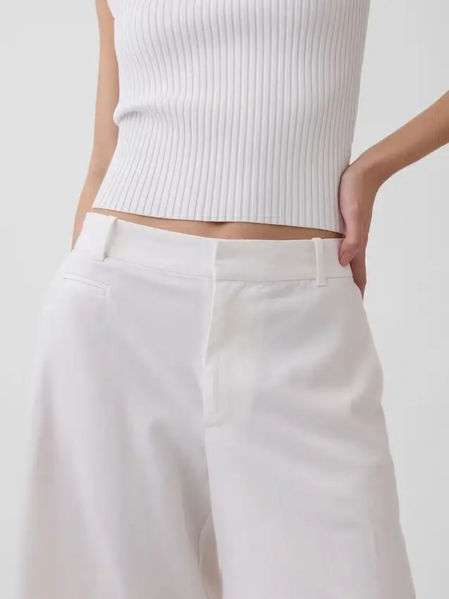 Short-shorts taille basse en mélange de lin, 9"