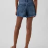 Shorts coupé ultra-doux à taille mi-haute et coupe décontractée, 4"