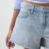 Shorts coupé ultra-doux à taille mi-haute et coupe décontractée, 4"