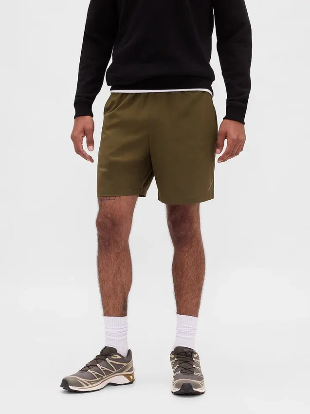 Shorts d'entraînement à séchage rapide Hill City