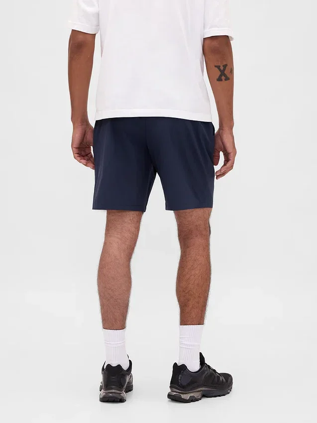 Shorts d'entraînement à séchage rapide Hill City