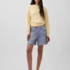 Shorts décontracté en jersey imprimé effet denim, taille mi-haute de 5"