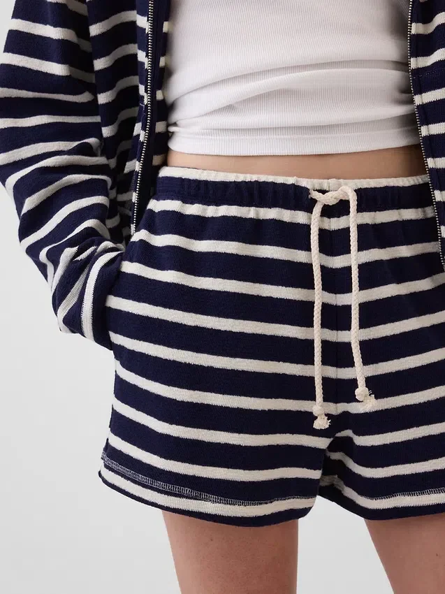 Shorts décontracté en tissu éponge de 3,5"
