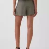 Shorts décontractés en gaze de coton à taille mi-haute de 4"