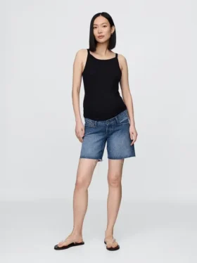 Shorts de maternité en denim à panneau intégral, 7"