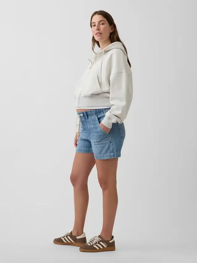 Shorts de maternité faciles à enfiler en denim ultra-doux à panneau intégral