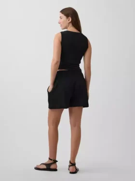 Shorts de maternité faciles à enfiler sous le ventre