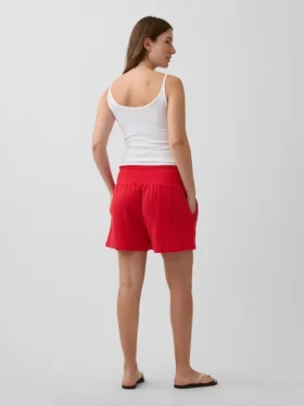 Shorts de maternité faciles à enfiler sous le ventre