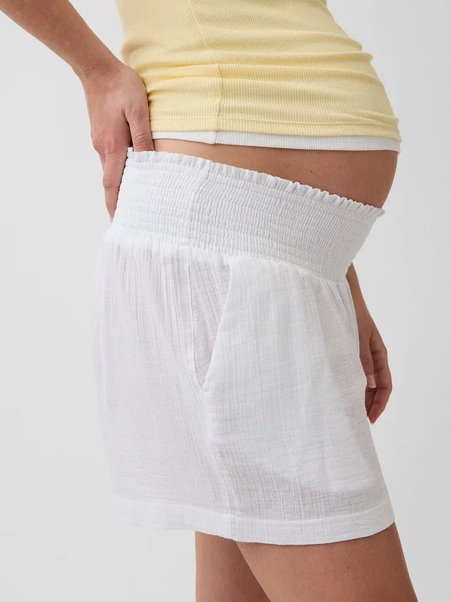 Shorts de maternité faciles à enfiler sous le ventre