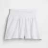 Shorts de maternité faciles à enfiler sous le ventre