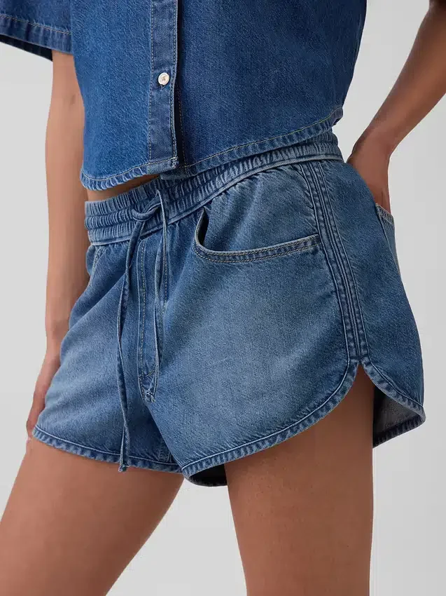 Shorts Easy Dolphin en denim ultra-doux à taille mi-haute