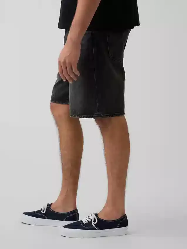 Shorts en denim ample de 10,5"