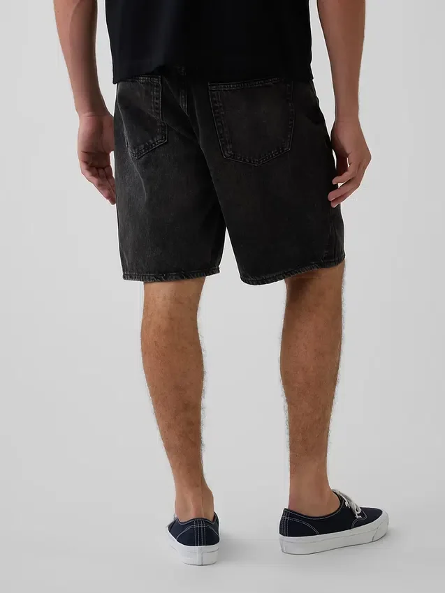 Shorts en denim ample de 10,5"