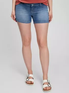 Shorts en denim de maternité avec empiècement de 4"