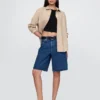 Shorts en denim long à taille mi-haute de 11"