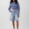Shorts en denim long à taille mi-haute de 11"