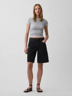 Shorts en denim long à taille mi-haute de 11"