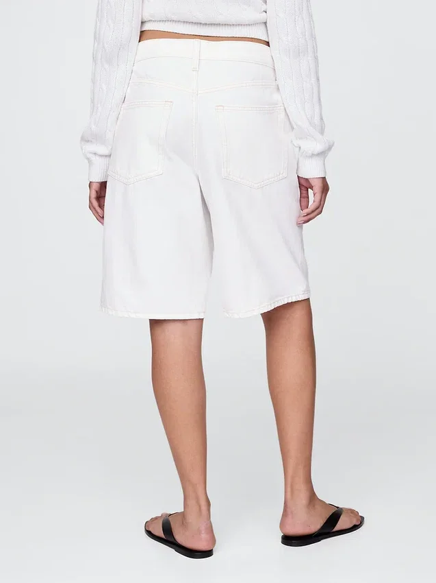 Shorts en denim long à taille mi-haute de 11"