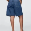 Shorts en denim long à taille mi-haute de 11"