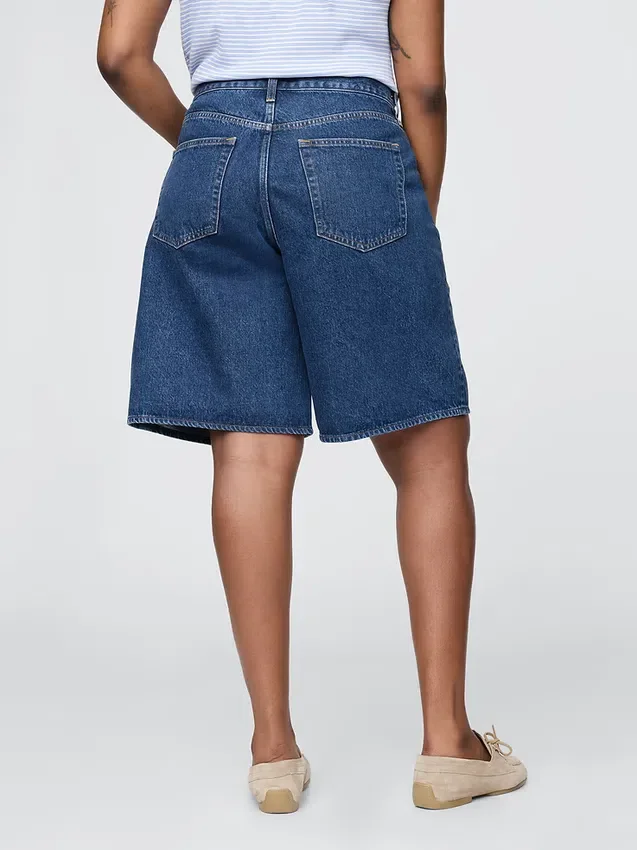 Shorts en denim long à taille mi-haute de 11"