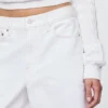 Shorts en denim long à taille mi-haute de 11"