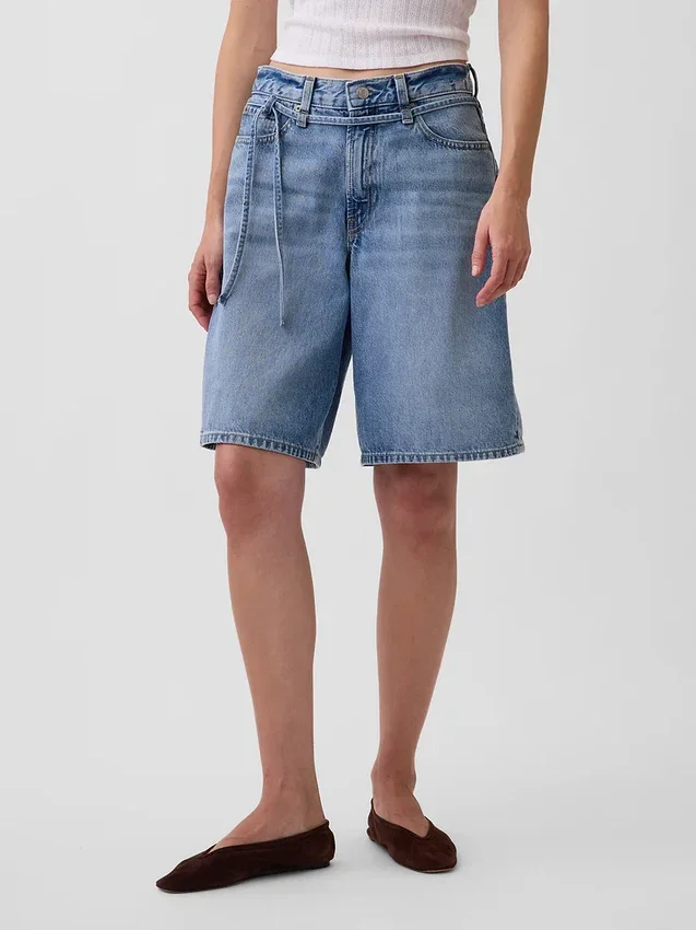 Shorts en denim longline à micro-ceinture, taille mi-haute, 11"