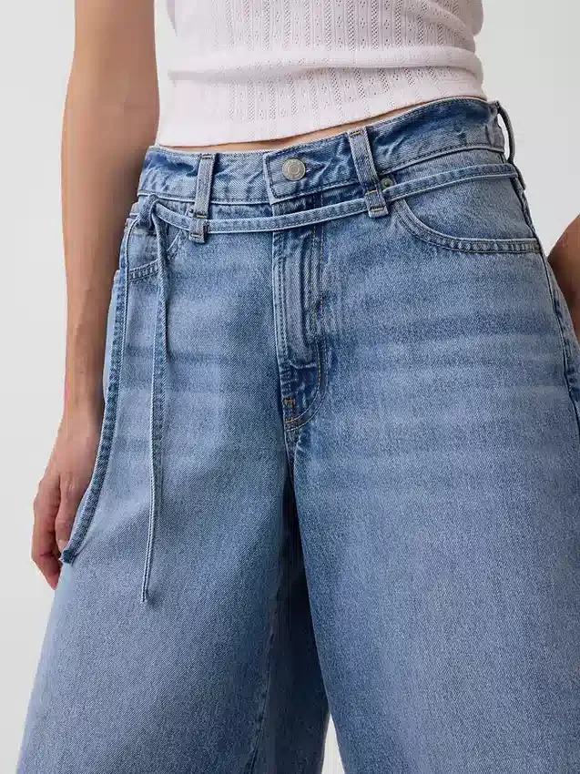 Shorts en denim longline à micro-ceinture, taille mi-haute, 11"