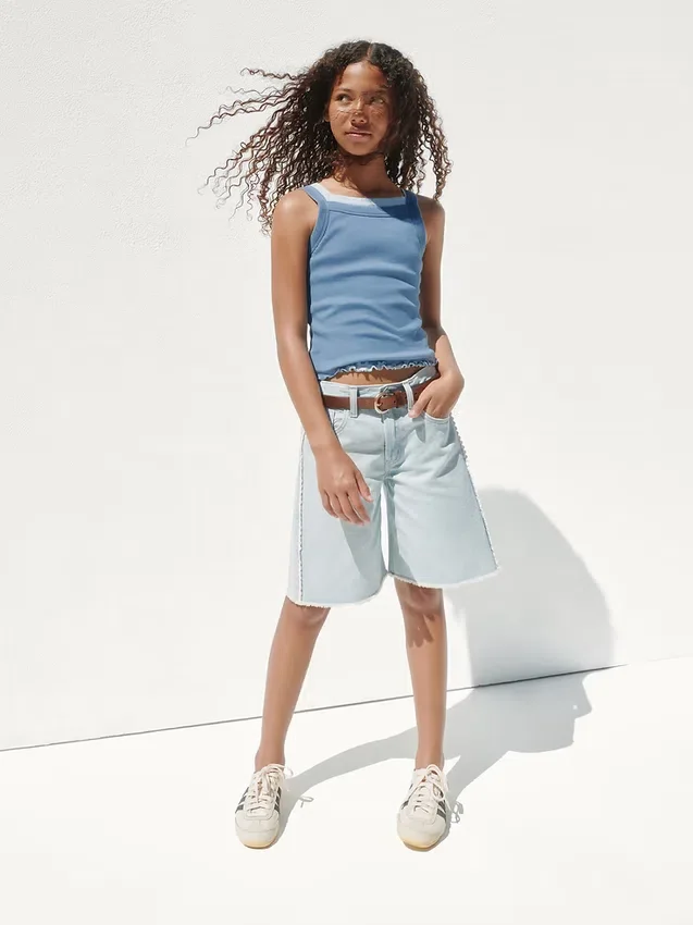 Shorts en denim taille basse allongé pour enfant