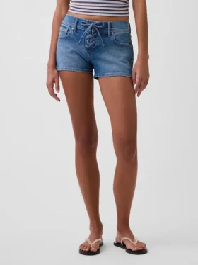 Shorts en denim à taille basse de 3″ avec fermeture à lacets