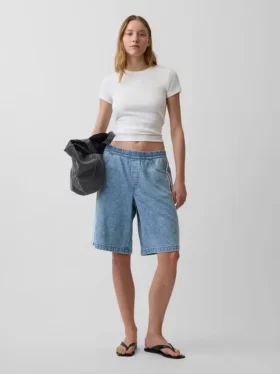 Shorts en denim ultra-doux à rayures, coupe longue, taille mi-haute, 11"